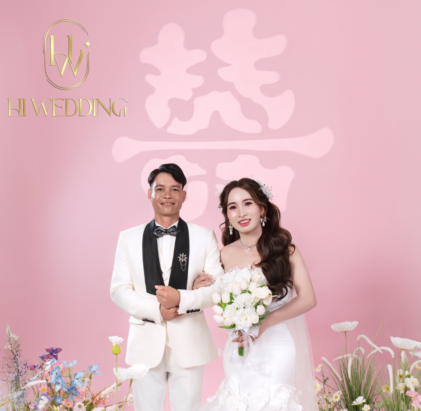 Cách tạo dáng đẹp khi chụp ảnh cưới – Bí quyết để bộ ảnh luôn tự nhiên và đầy cảm xúc cùng Hi Wedding